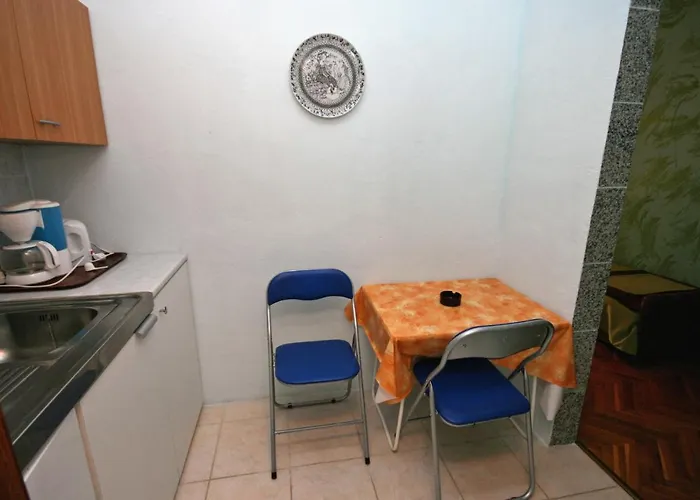 5526b Apartment Novi Vinodolski